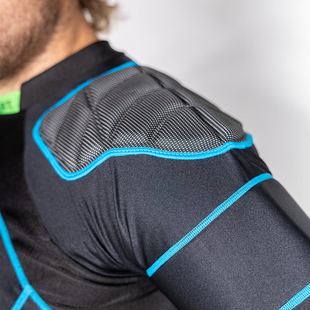 Gepolstertes Kompressions-Shirt Für Herren Mit Brust- Und Rippenschutz – Perfekt Für Fußball, Rugby & Kontaktsport